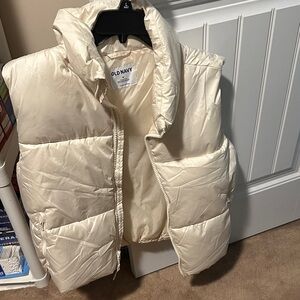 Old Navy Ivory Quilted Vest